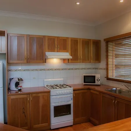 Perricoota Vines Retreat Hotel Moama Room photo