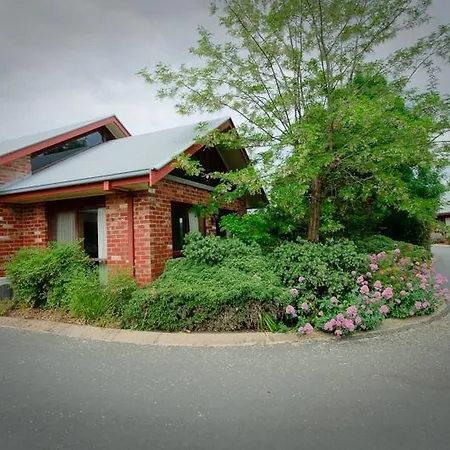 Perricoota Vines Retreat Hotel Moama Room photo