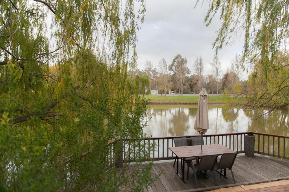 Perricoota Vines Retreat 4* Moama